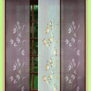 Используем шторы в японском стиле